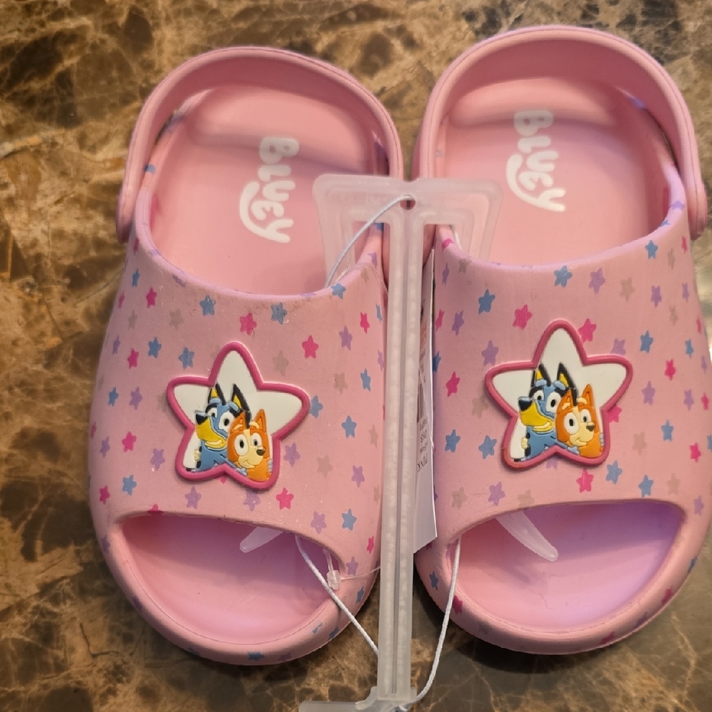 Target Bluey Pink Star Kids Sandals